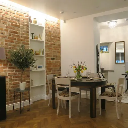 Kentmanni City Centre Appartement *